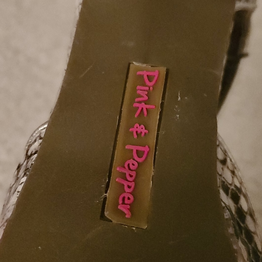 Pink & Pepper 5" Heels 👠 - Picture 10 of 11